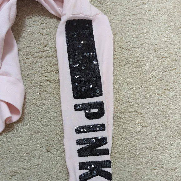 VS Pink Sweatshirt - Picture 2 of 5